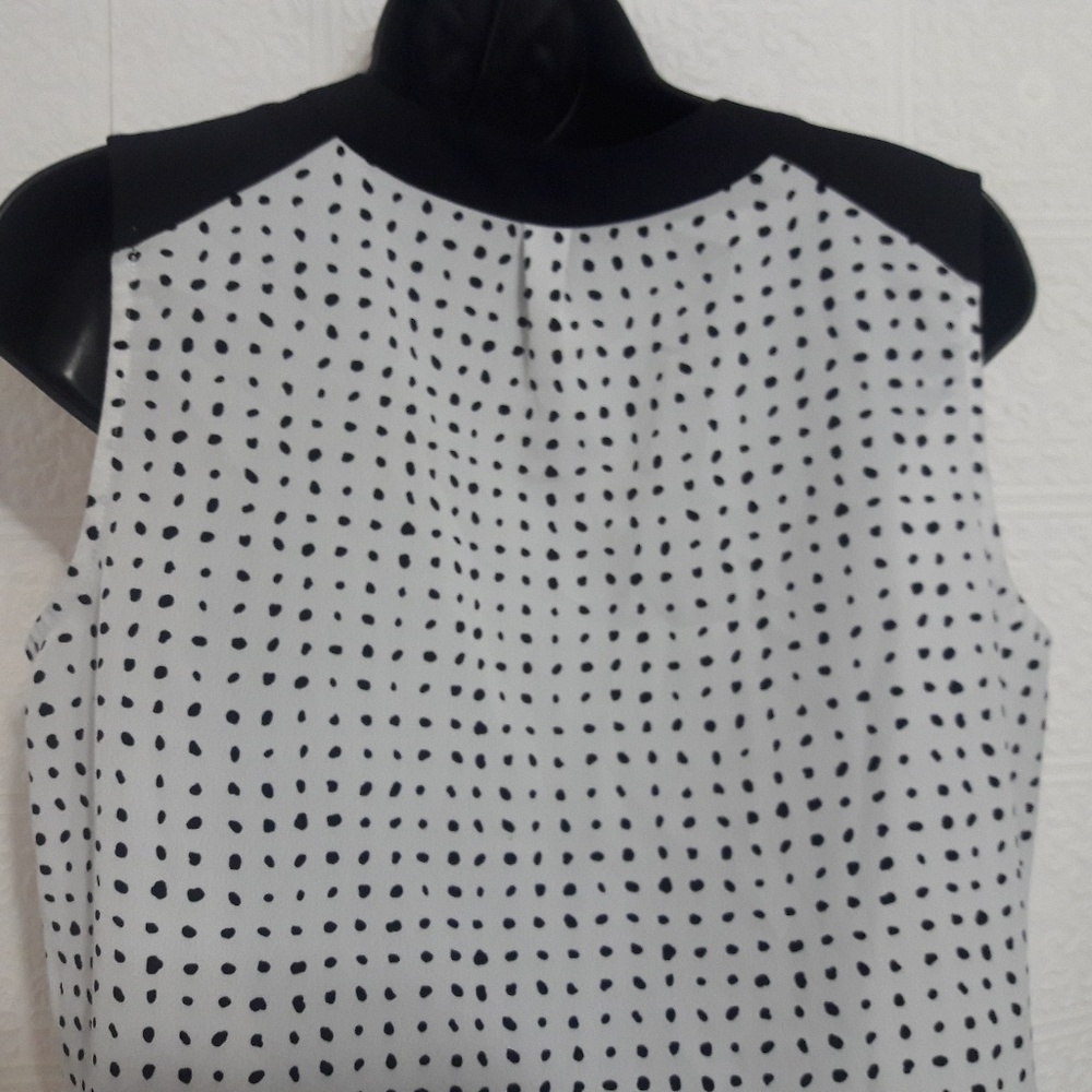 Vince Camuto Women’s S Top White Black Sleeveless - Picture 3 of 8